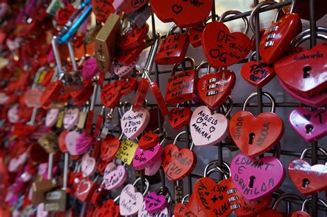 El Día de San Valentín en España: Tradiciones y。